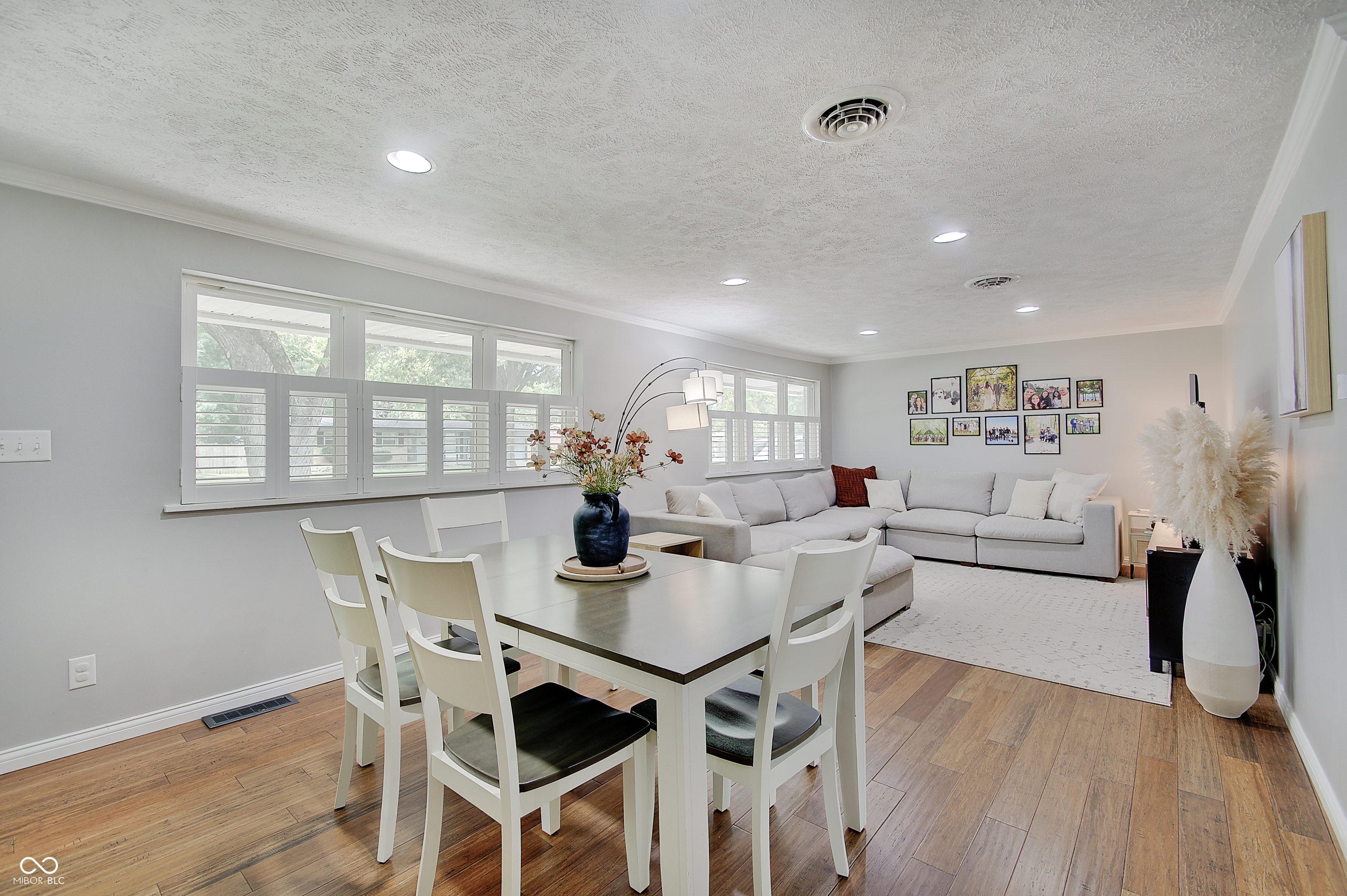 Property Photo:  605 Horton Street  IN 46142 