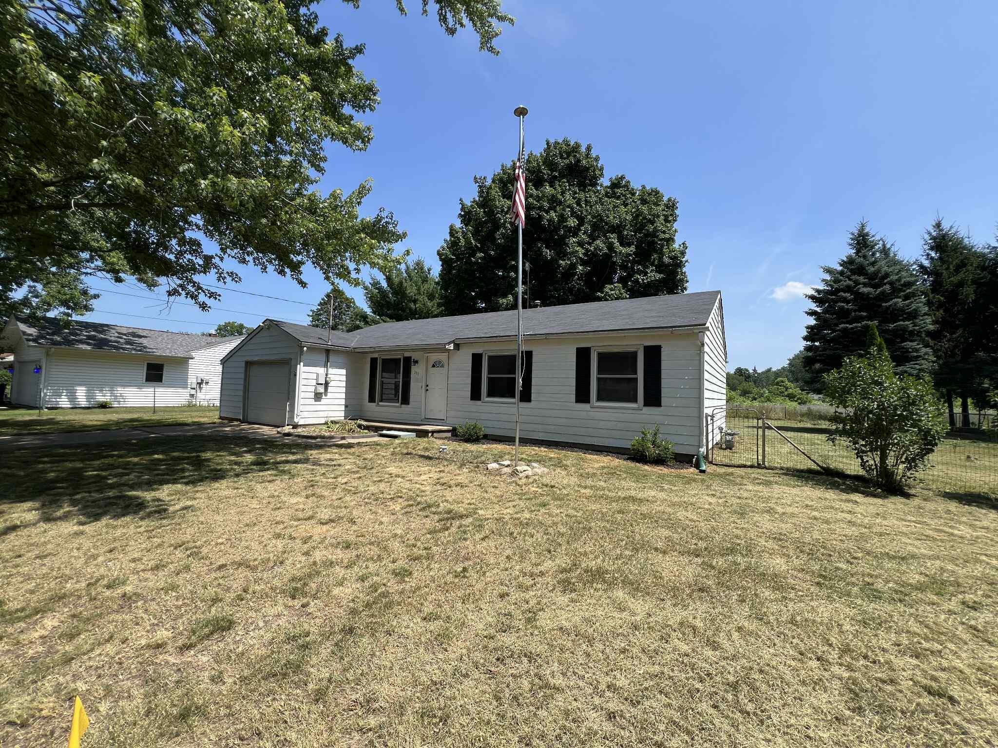 Property Photo:  291 N Fiske Road  MI 49036 