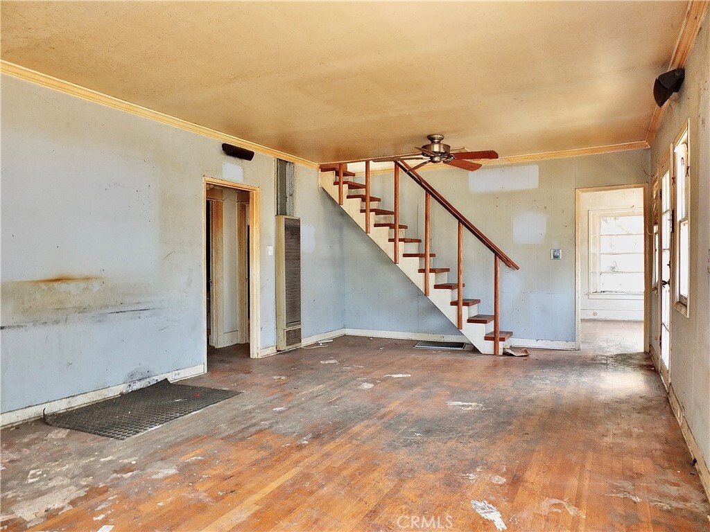 Property Photo:  744 Gladys Avenue  CA 90804 