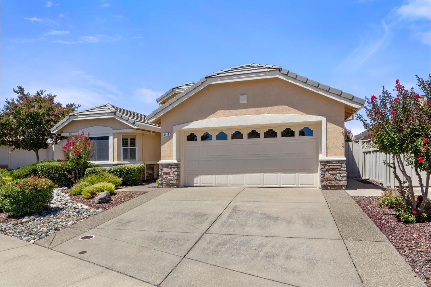 Property Photo: 5416 Campcreek Loop CA 95747