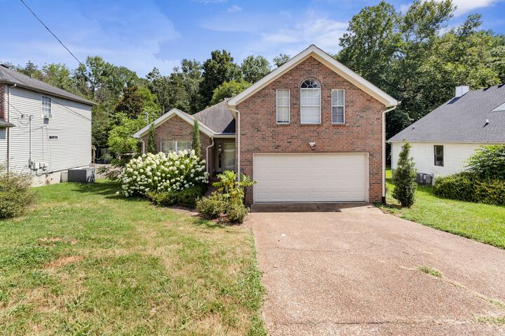 Property Photo: 765 Dover Glen Dr TN 37013