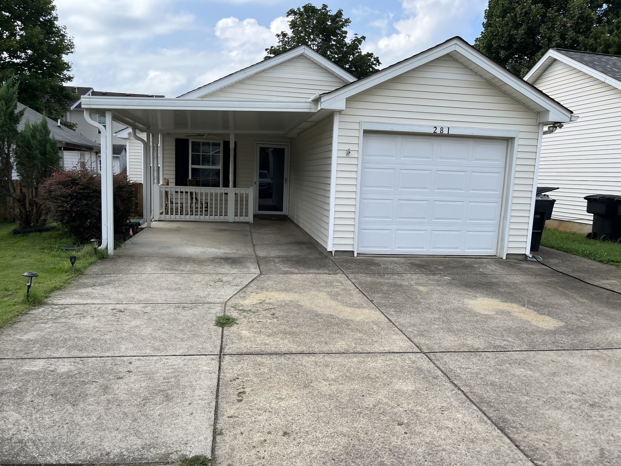 Property Photo: 281 Indian Park Dr TN 37128