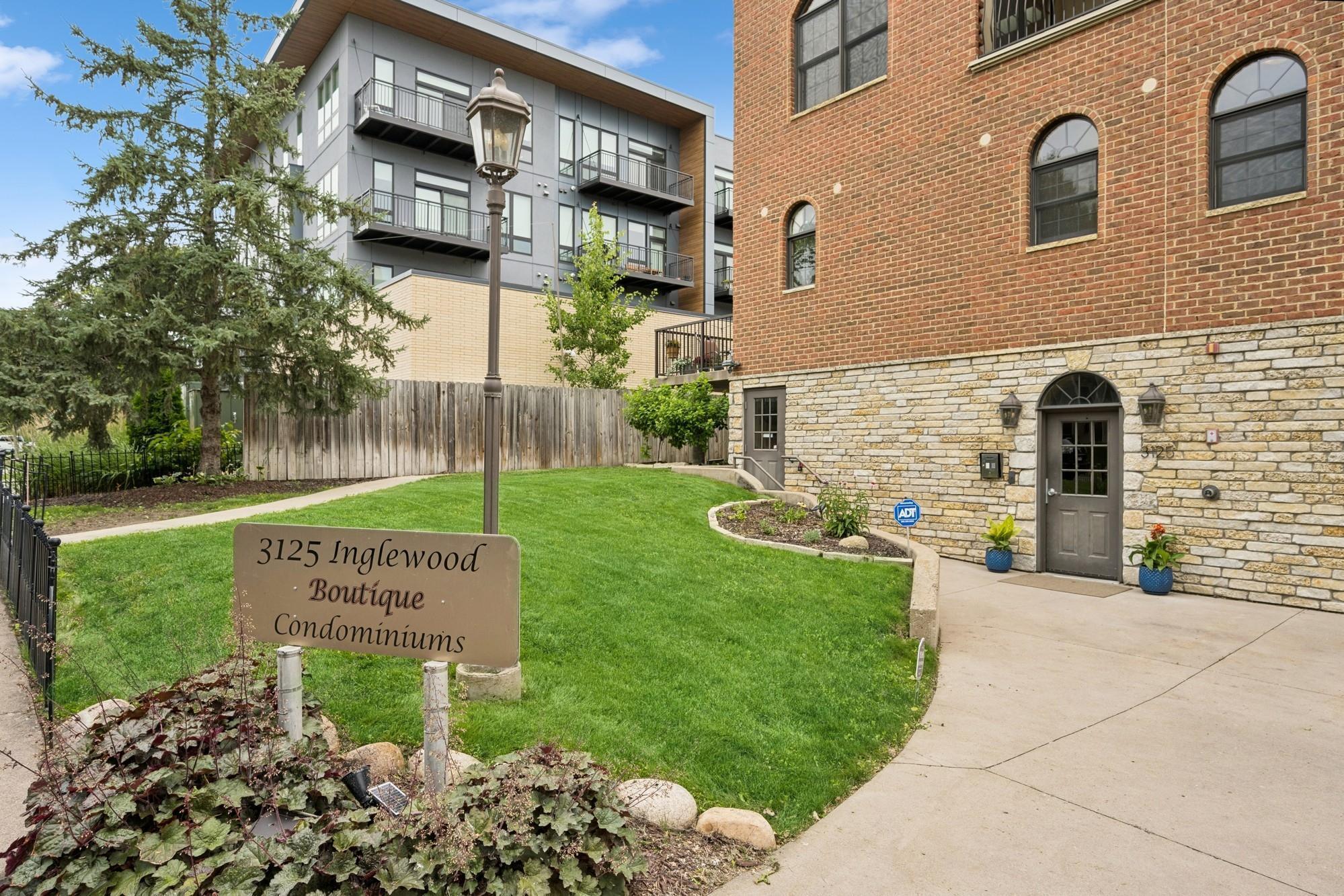 Property Photo: 3125 Inglewood Avenue S 201 MN 55416