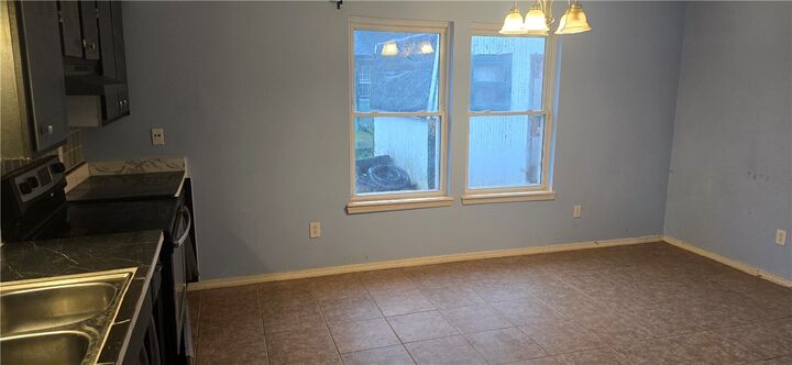 Property Photo: 2511 N 4th Street AR 72756