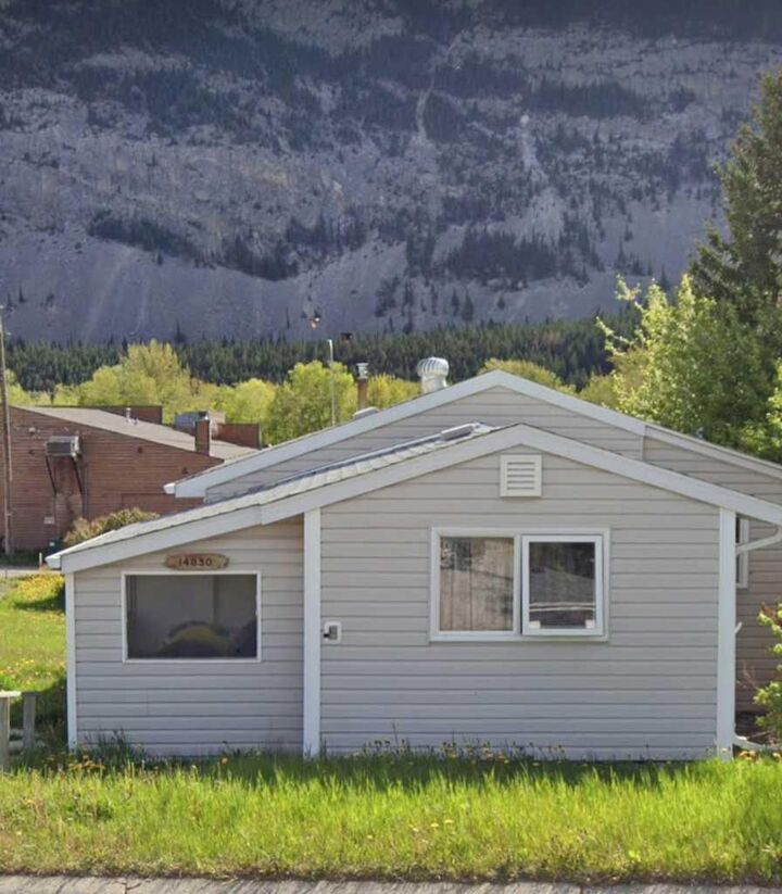 Property Photo: 14830 21st Avenue AB T0K 0E0