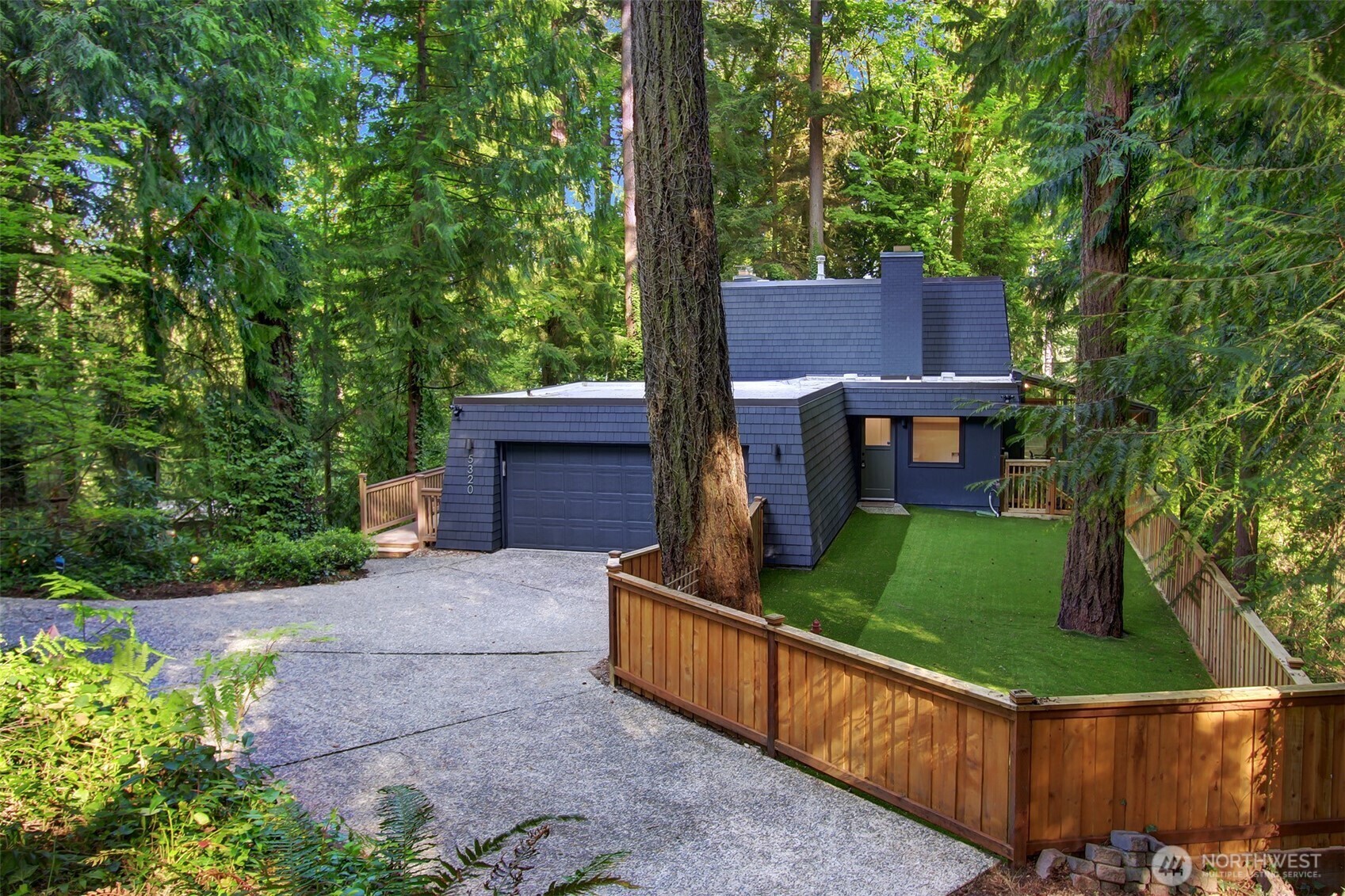 Property Photo:  5320 E Mercer Way  WA 98040 