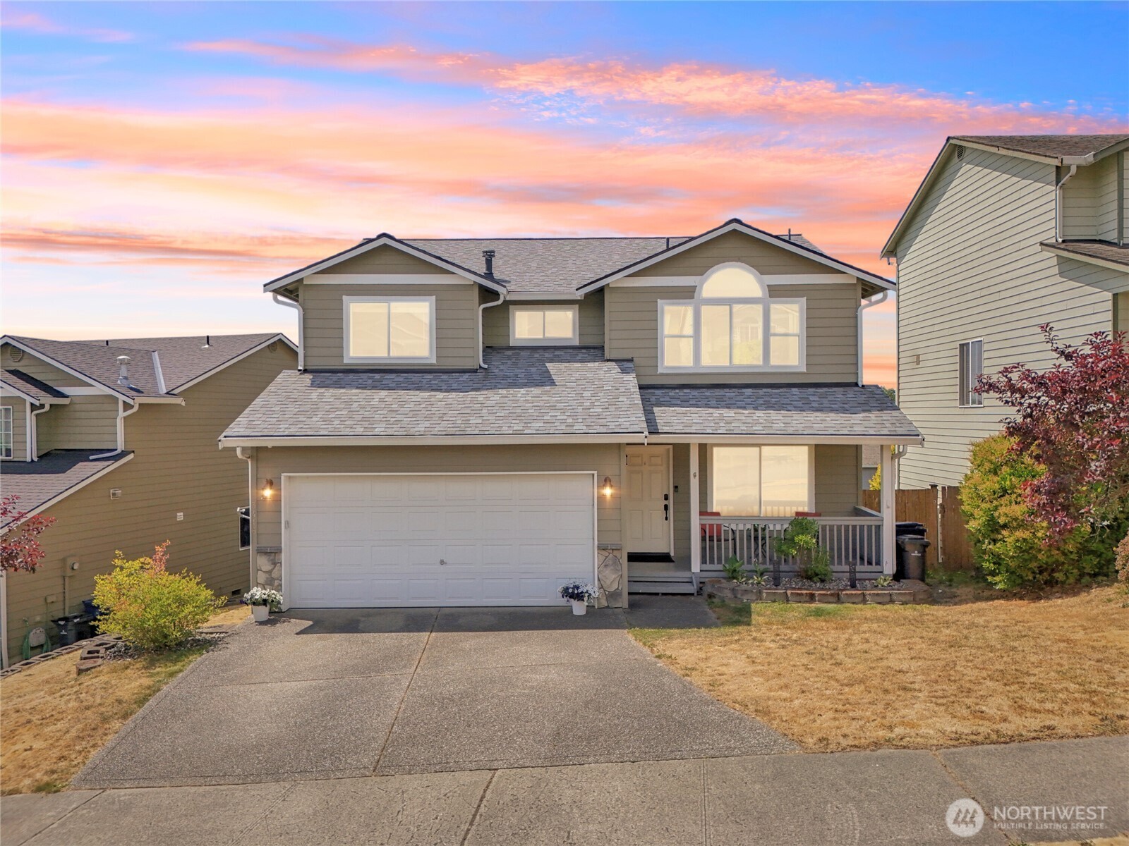 Property Photo:  3416  69th Avenue NE  WA 98270 