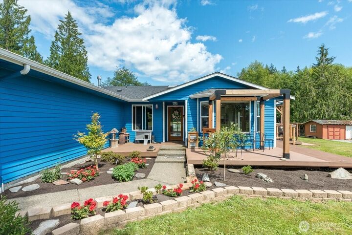 Property Photo: 29007 2nd Avenue NW WA 98223
