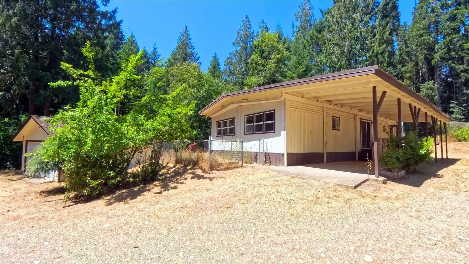 Property Photo:  650 N Lake Cushman Road  WA 98548 