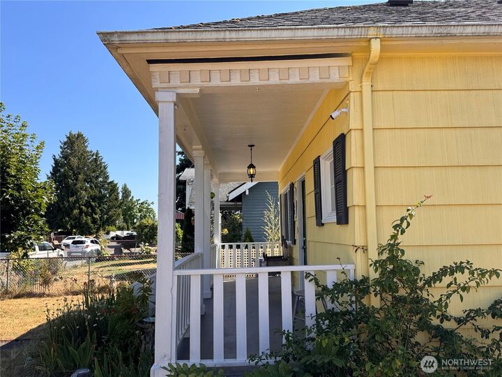 Property Photo: 3568 E Howe Street WA 98404