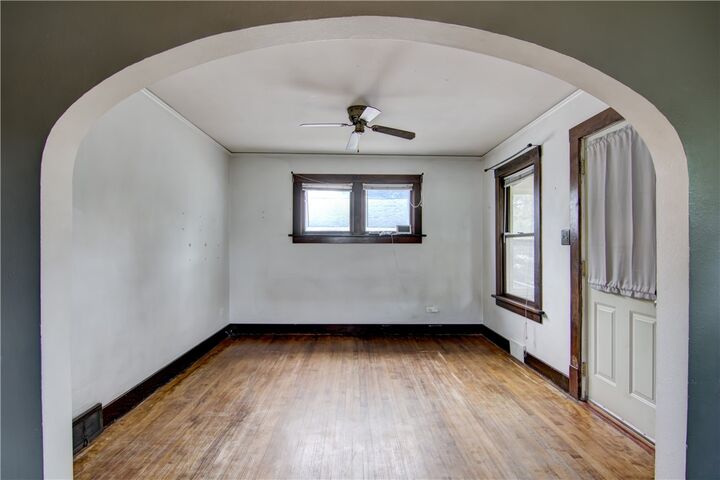 Property Photo: 719 Fleming Avenue WI 54701