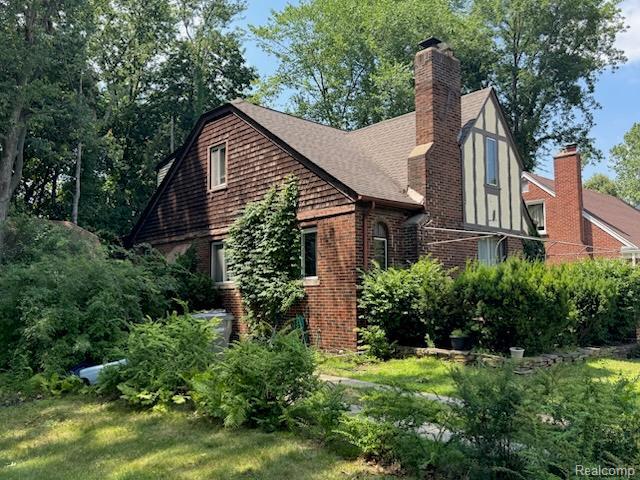 Property Photo: 426 S Waverly Street MI 48124