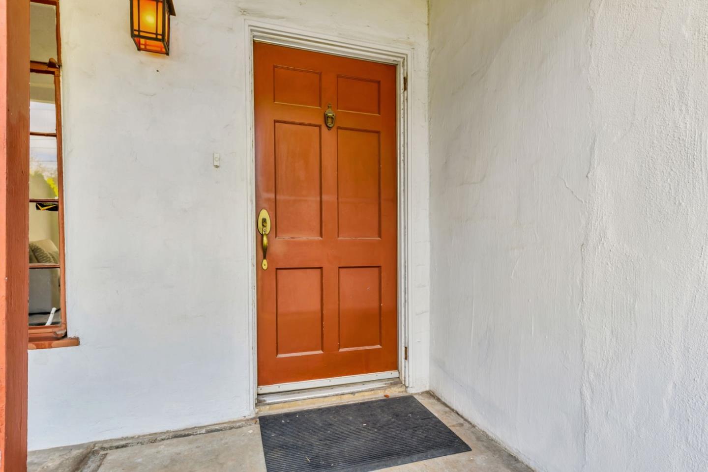 Property Photo: 41 Starr Way CA 94040