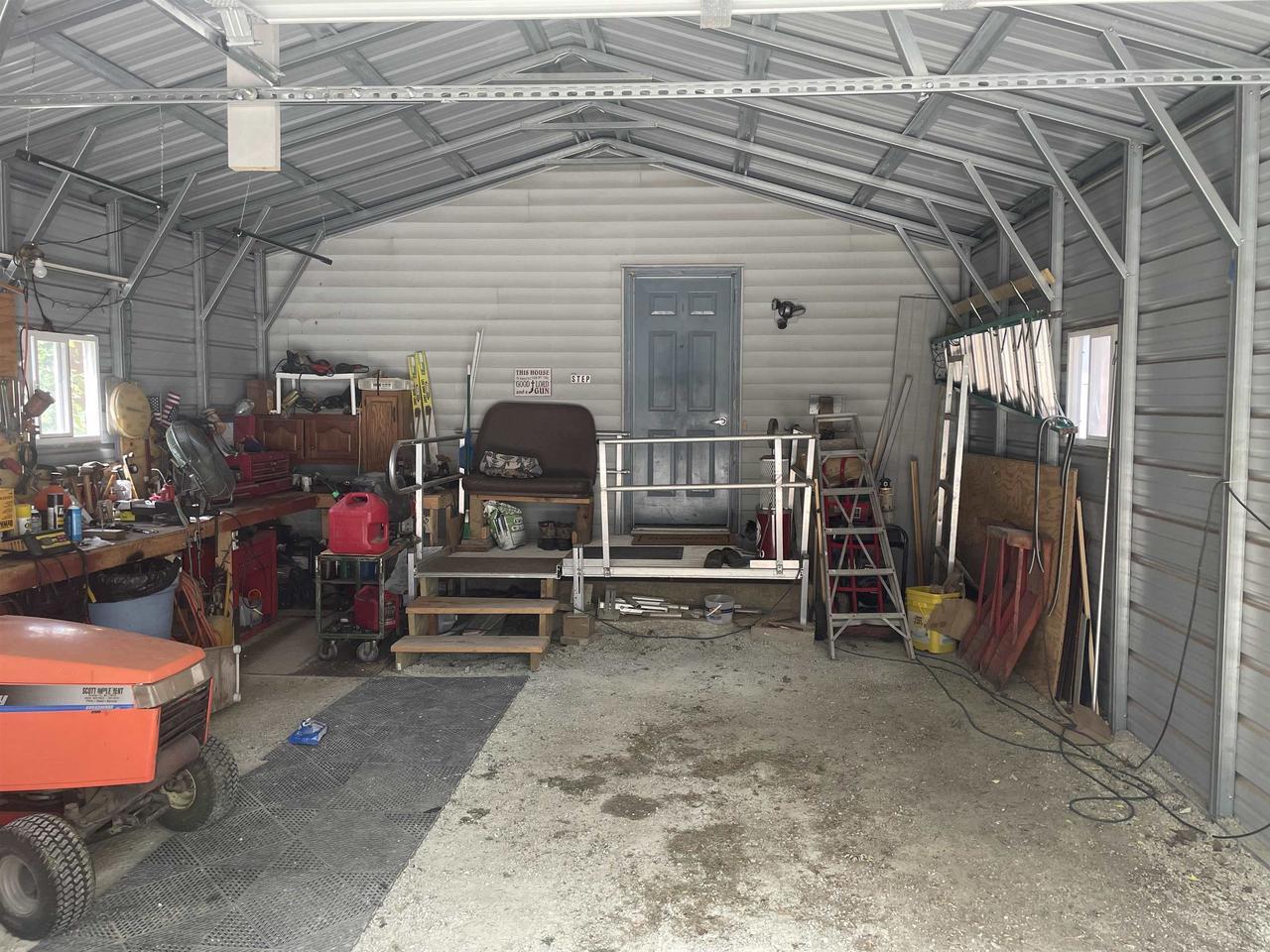 Property Photo: 1001 Eureka Street WI 54971