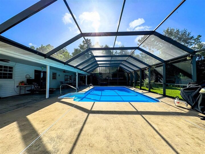 Property Photo: 1750 Golden Road LA 70665