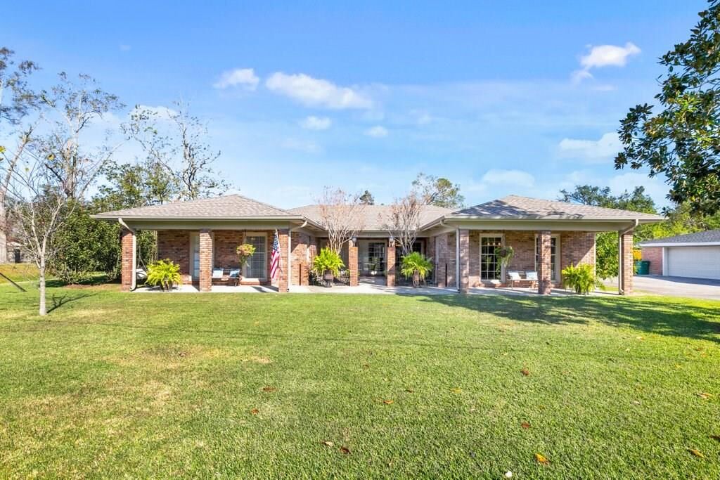 Property Photo: 1316 Argin Drive LA 70663