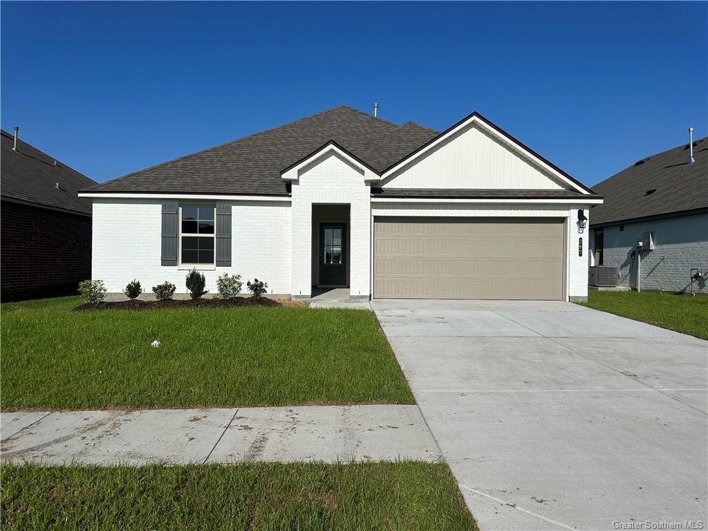 Property Photo: 267 Haygood Drive LA 70665