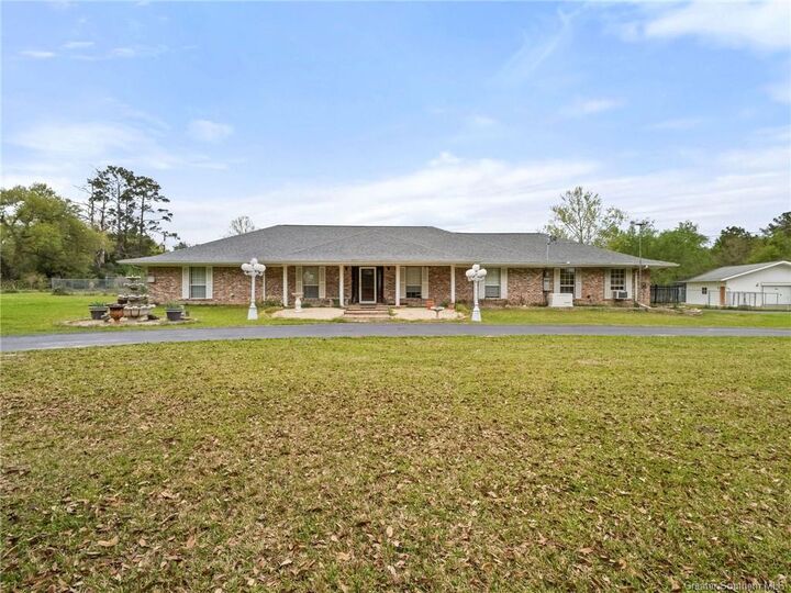Property Photo: 267 Hauser Road LA 70634