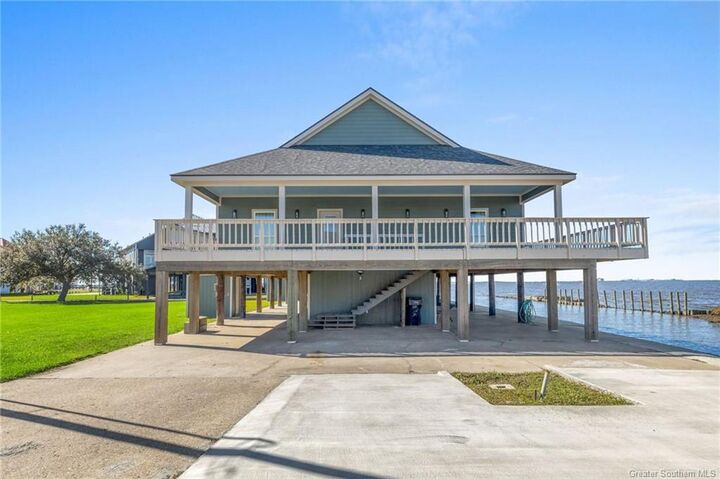 Property Photo:  141 Sandpiper Lane  LA 70607 