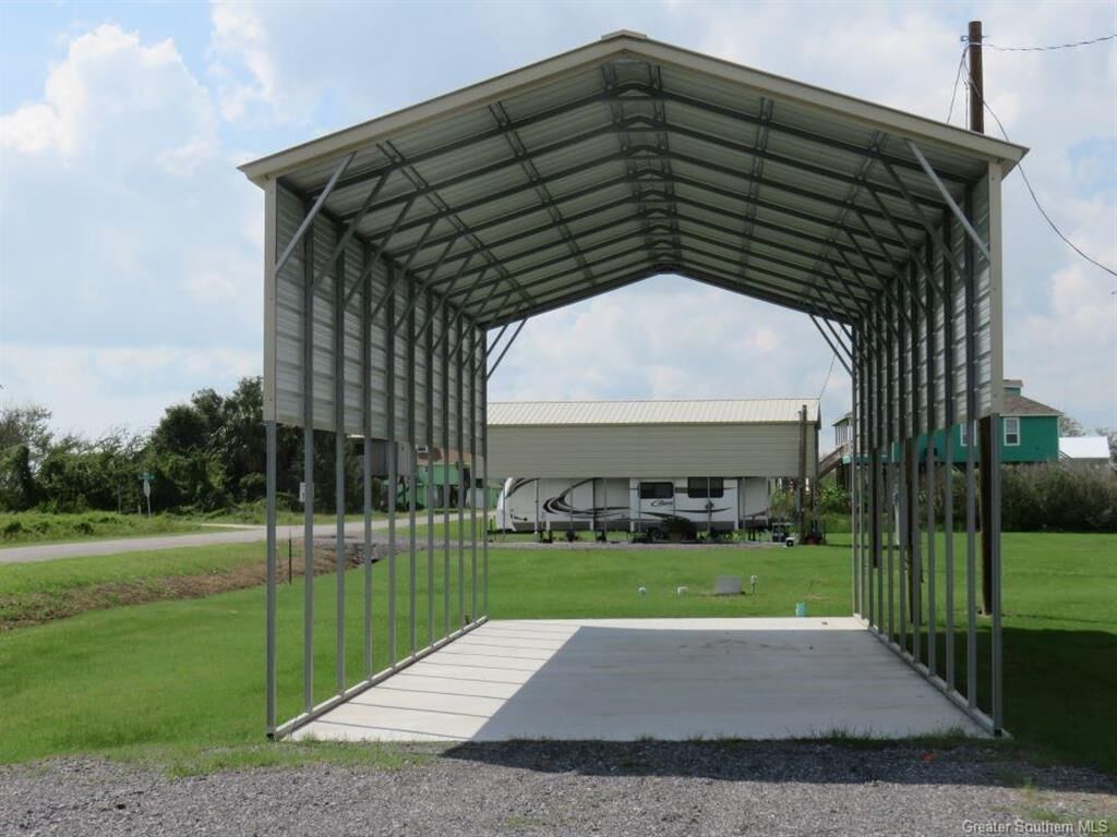 Property Photo:  160 Gulf View Road A  LA 70631 
