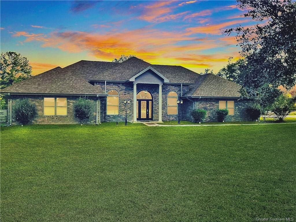 Property Photo: 426 Marvin Shirley Road LA 70634