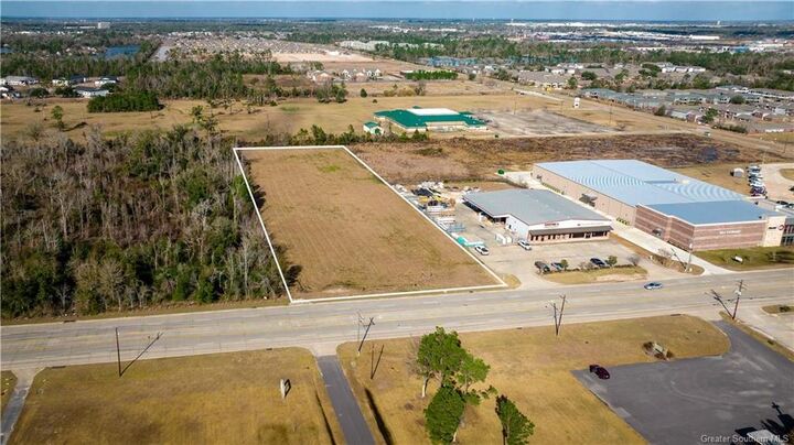 Property Photo: E McNeese Street E LA 70607