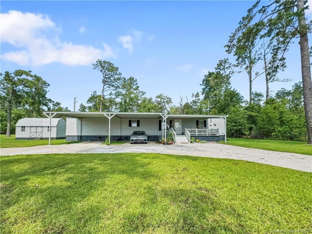 Property Photo:  193 Allen Drive  LA 70657 