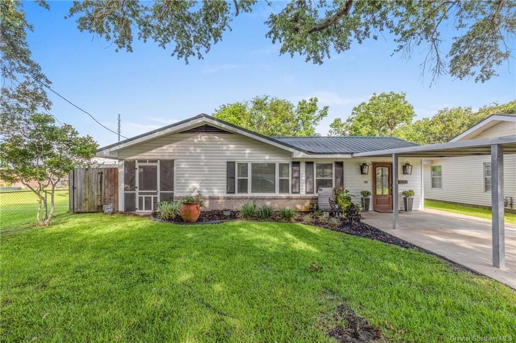 Property Photo:  144 Mallard Street  LA 70605 