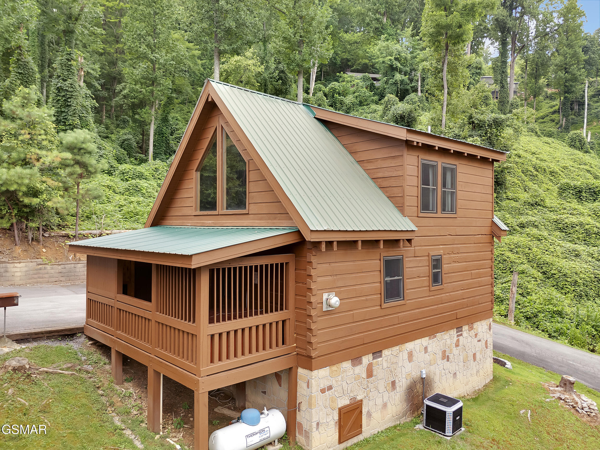 Property Photo: 824 Eagle Cove Way TN 37738