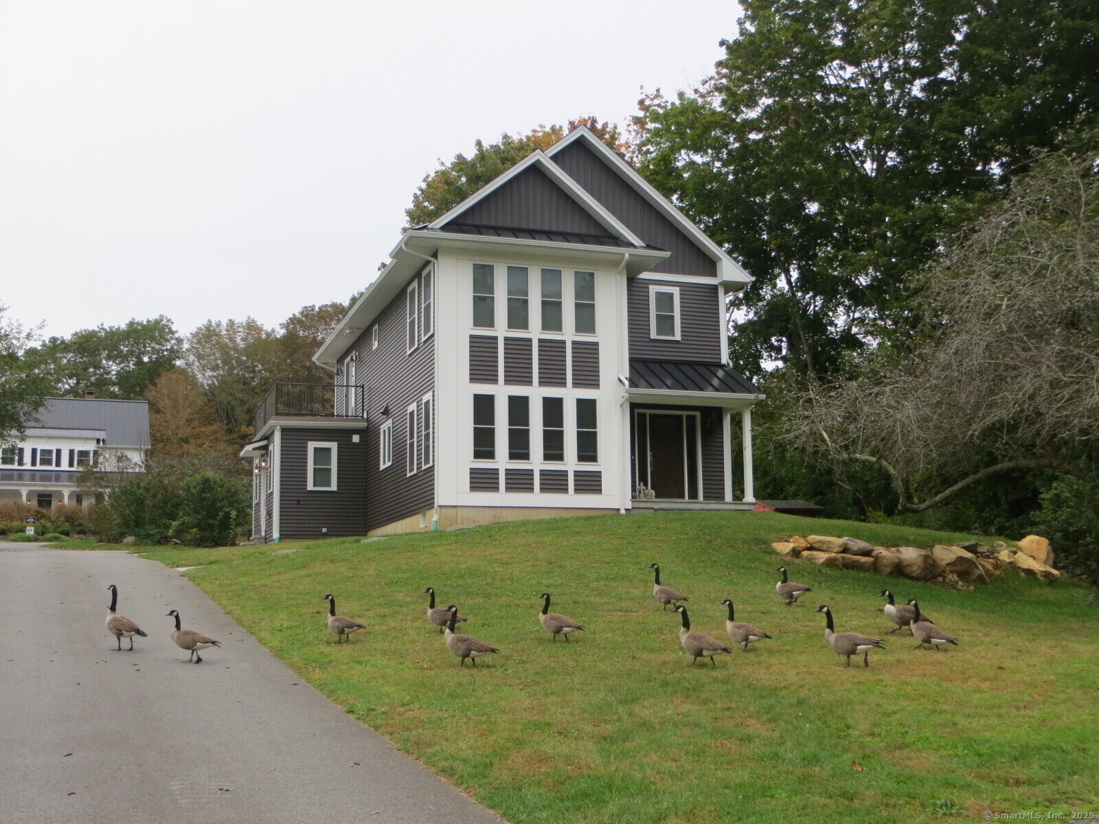 Property Photo:  677 Durham Road  CT 06443 