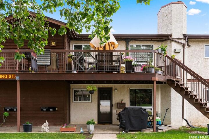 Property Photo:  2911 Harding Street 102  SK S4V 1B9 