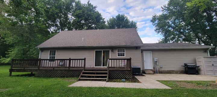 Property Photo: 4320 Walnut Creek Road OH 45601