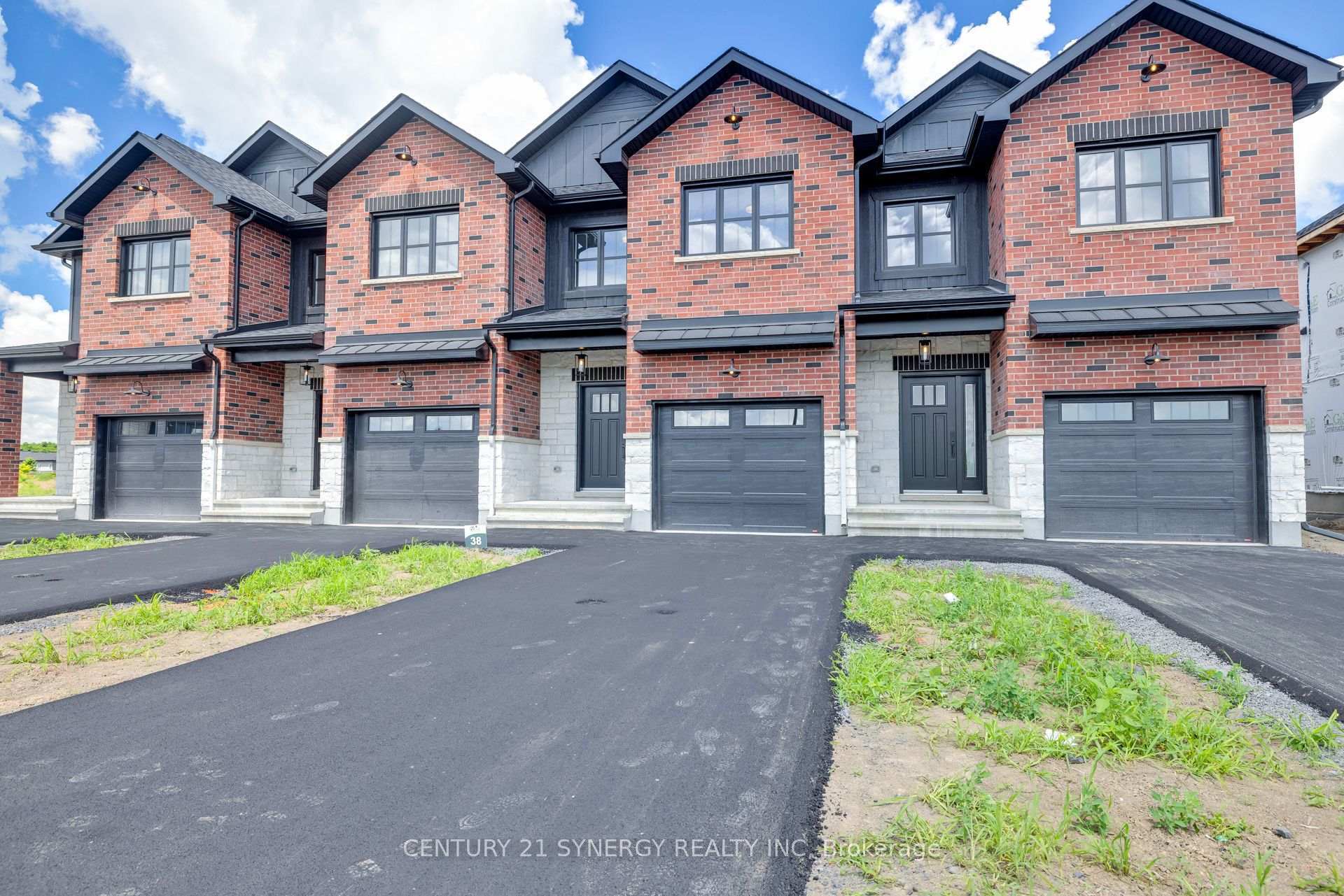 Property Photo: 17 Helen Street ON K0A 1R0