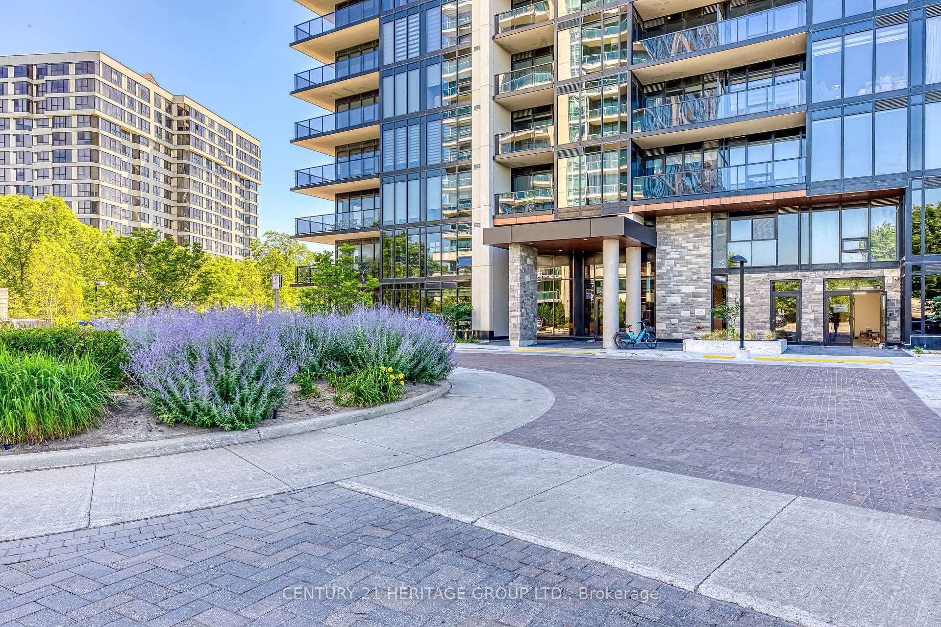 Photo de la propriété: 1035 Southdown Road 1509 ON L5J 0A3