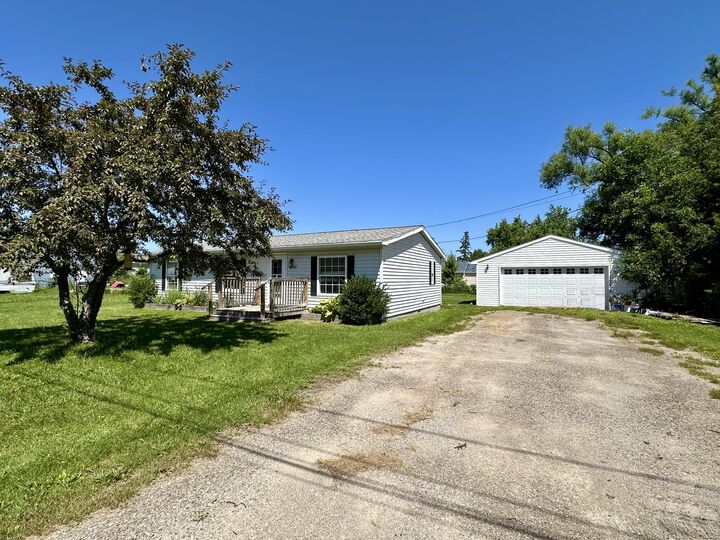 1030 Randolph Street  Cheboygan MI 49721 photo