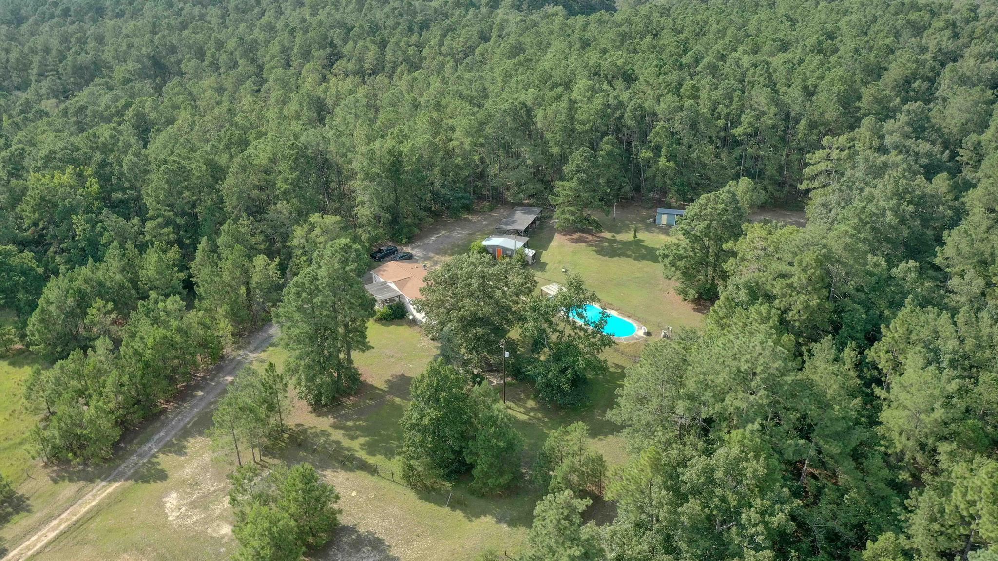 Property Photo: 413 Glenwood Drive SC 29851