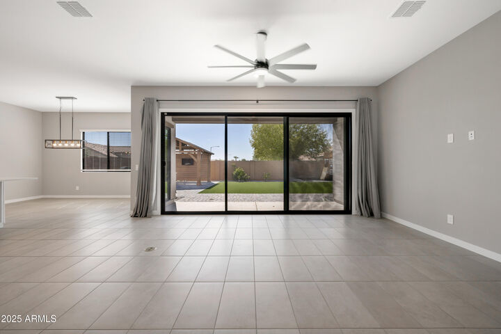 Property Photo: 7338 N 80th Lane AZ 85303