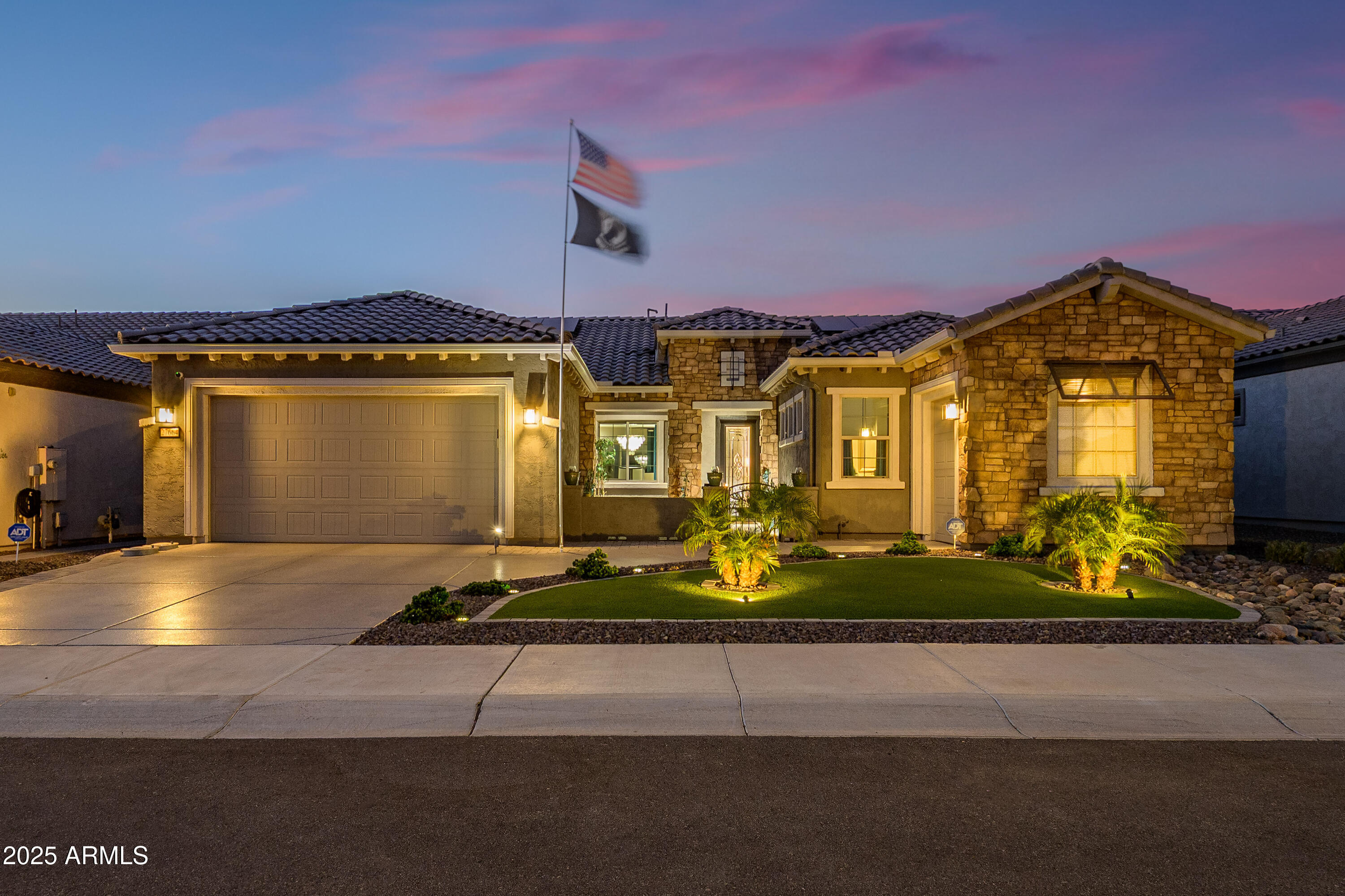 Property Photo: 27664 W Pontiac Drive AZ 85396