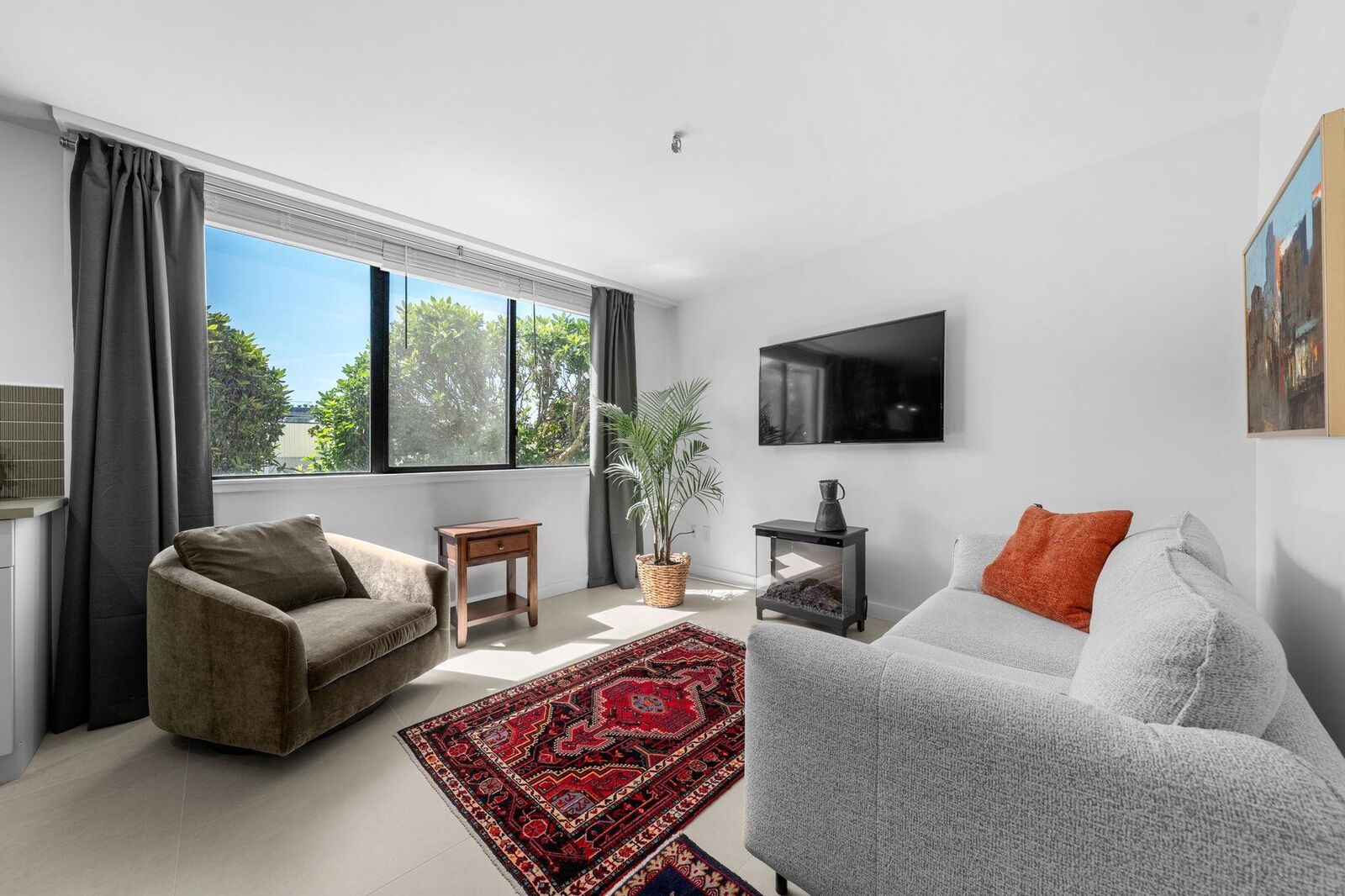 Property Photo:  460 14th Street 101A  BC V7T 2W1 
