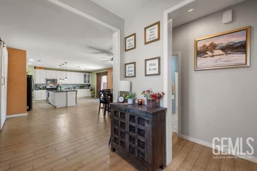 Property Photo: 6615 Virden Drive CA 93313
