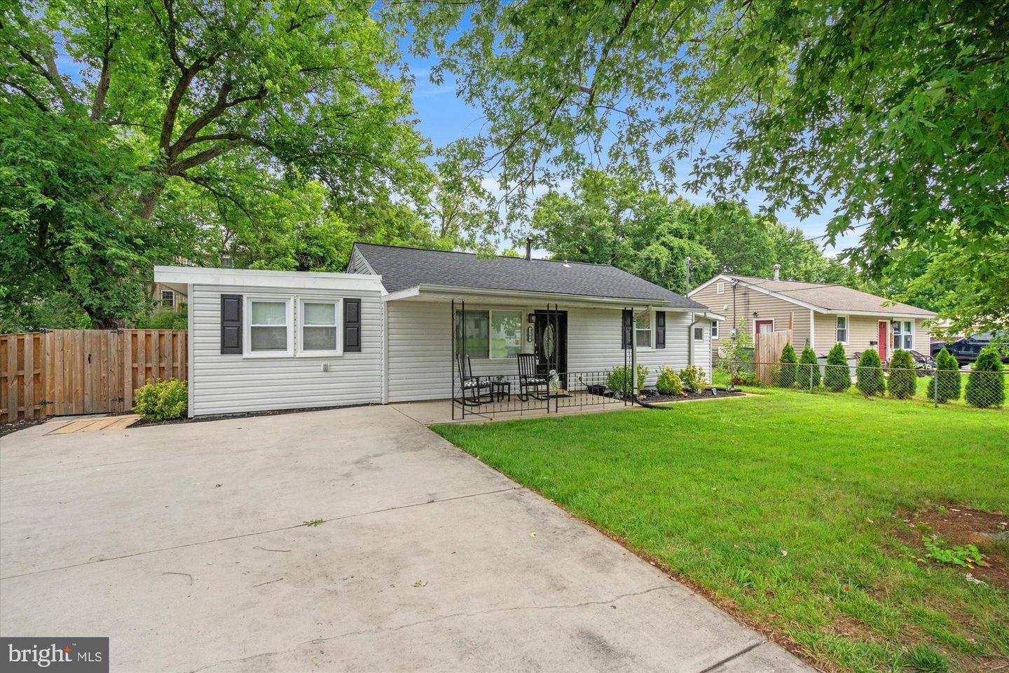 Property Photo:  3908 Elmwood Drive  VA 22303 