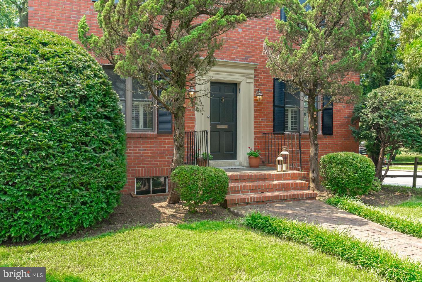 Property Photo: 637 Chase Street MD 21401