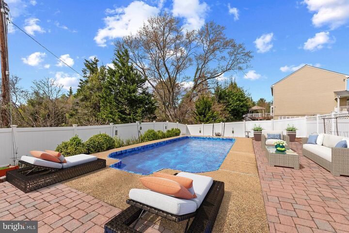 10101 Bracken Drive  Ellicott City MD 21042 photo