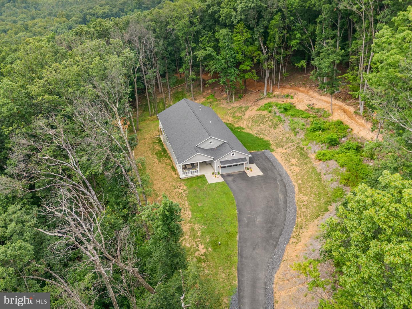 Property Photo: 601 Fall Run Lane VA 22602