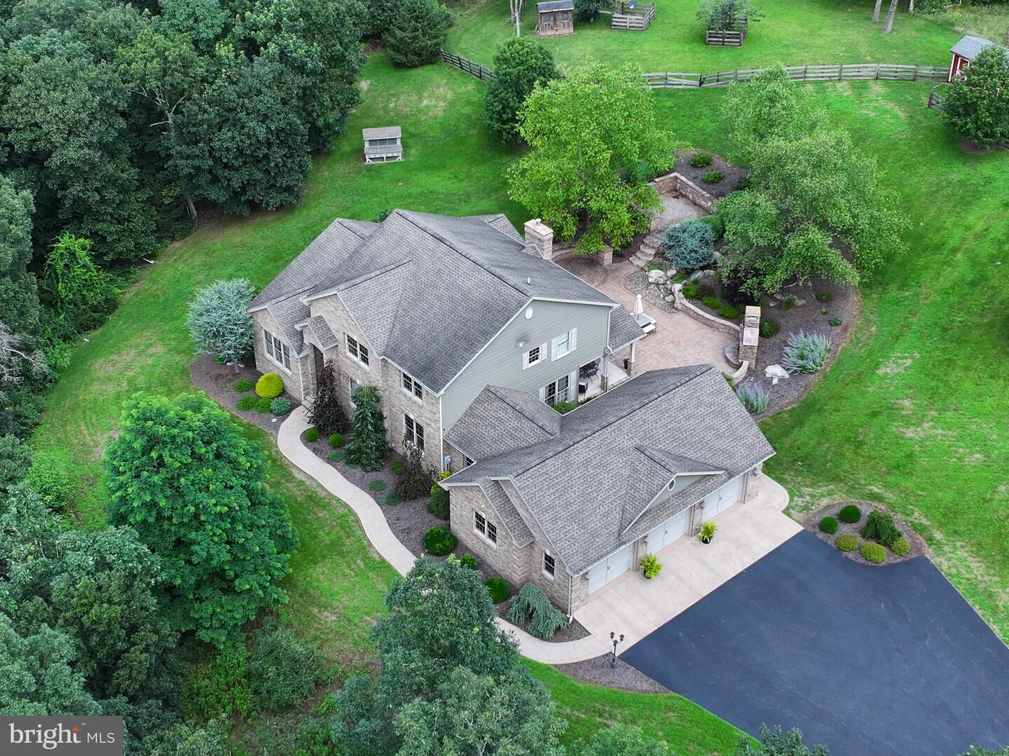 Property Photo: 1402 Pittman Hollow Road PA 15537