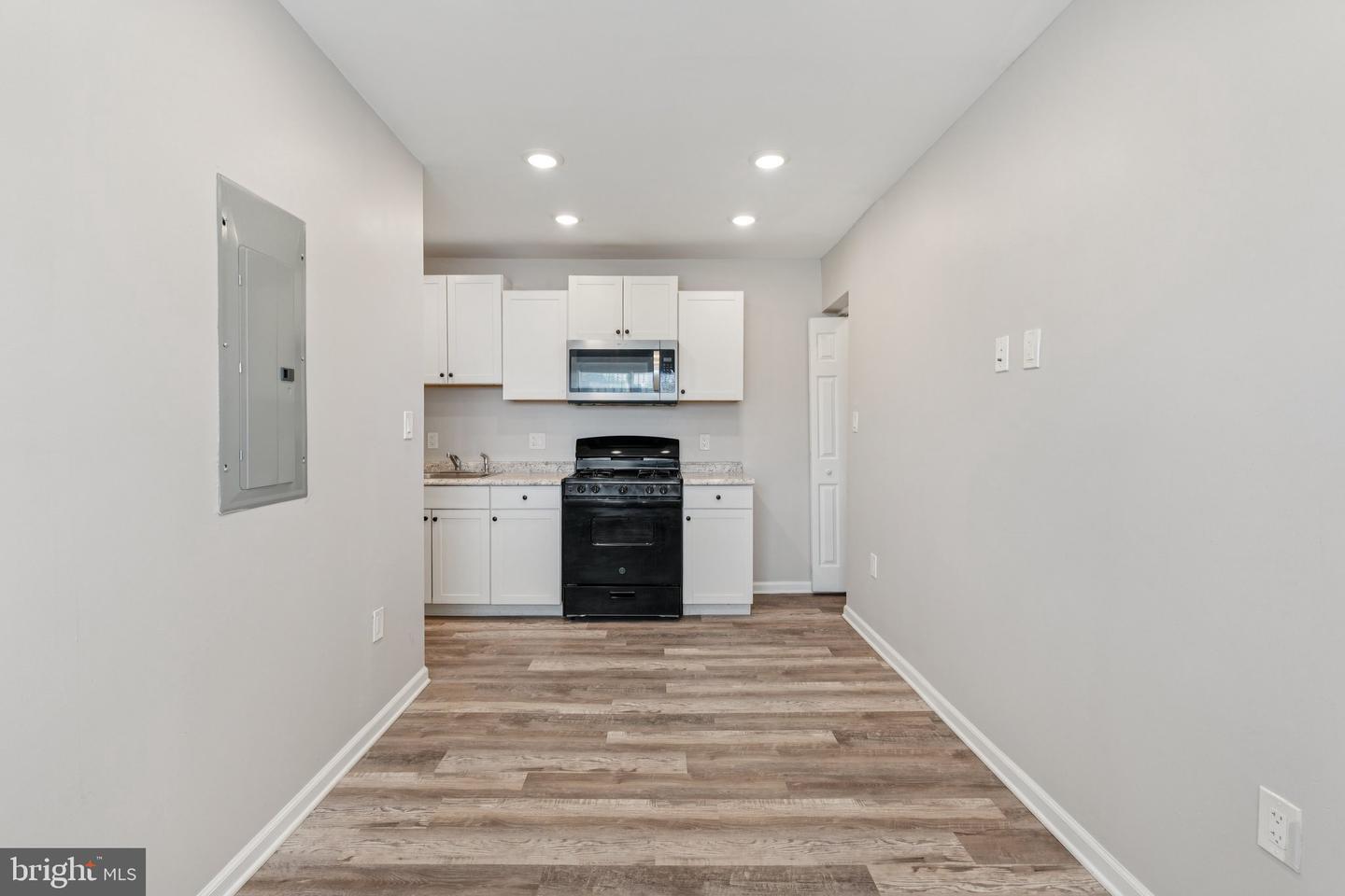 Property Photo: 430 Condon Terrace SE DC 20032