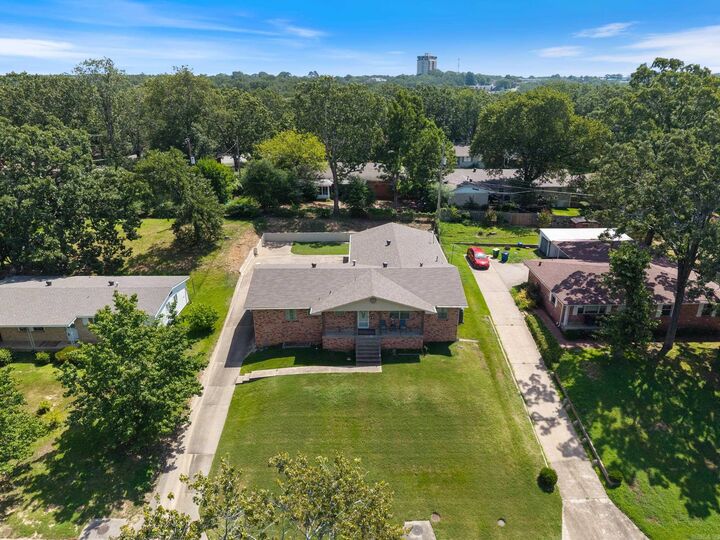 Property Photo:  4626 Glenmere Road  AR 72116 