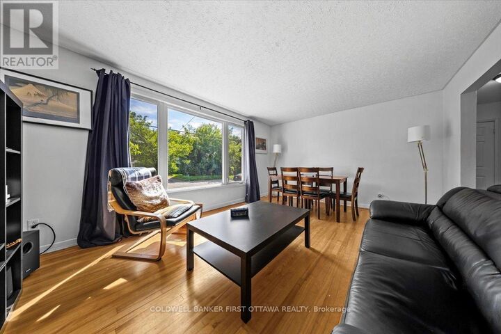 Property Photo: 902 Watson Street ON K2B 6B9