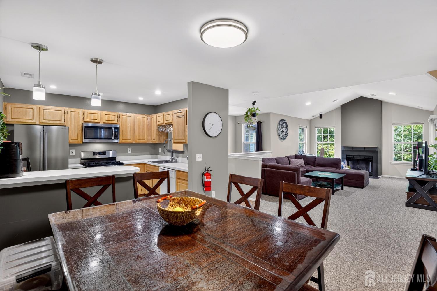 231 Vasser Drive  Piscataway NJ 08854 photo