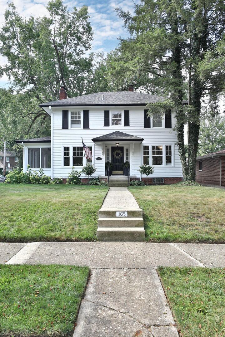 165 E Dunedin Road  Columbus OH 43214 photo